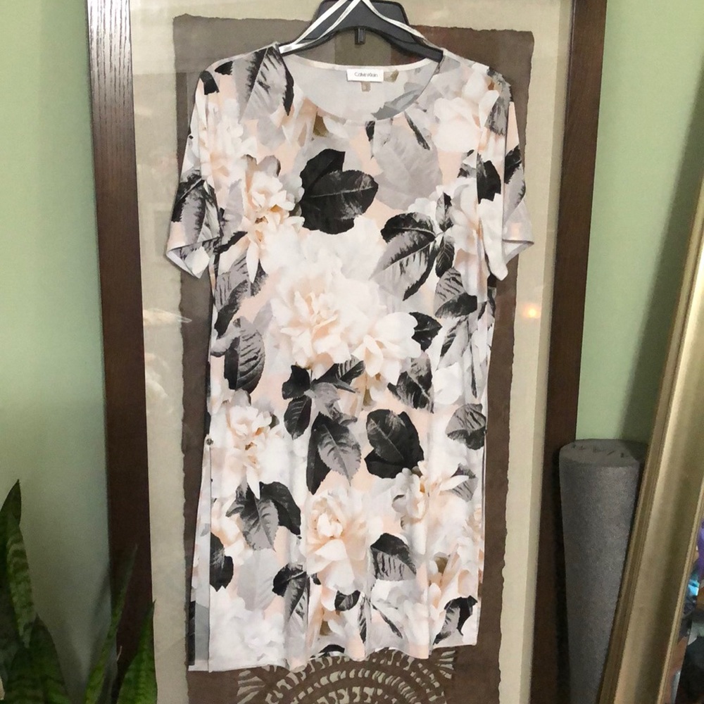 Calvin Klein rose patterned tunic